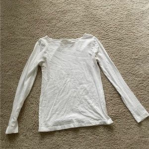 Boatneck lightweight long sleeve shirt